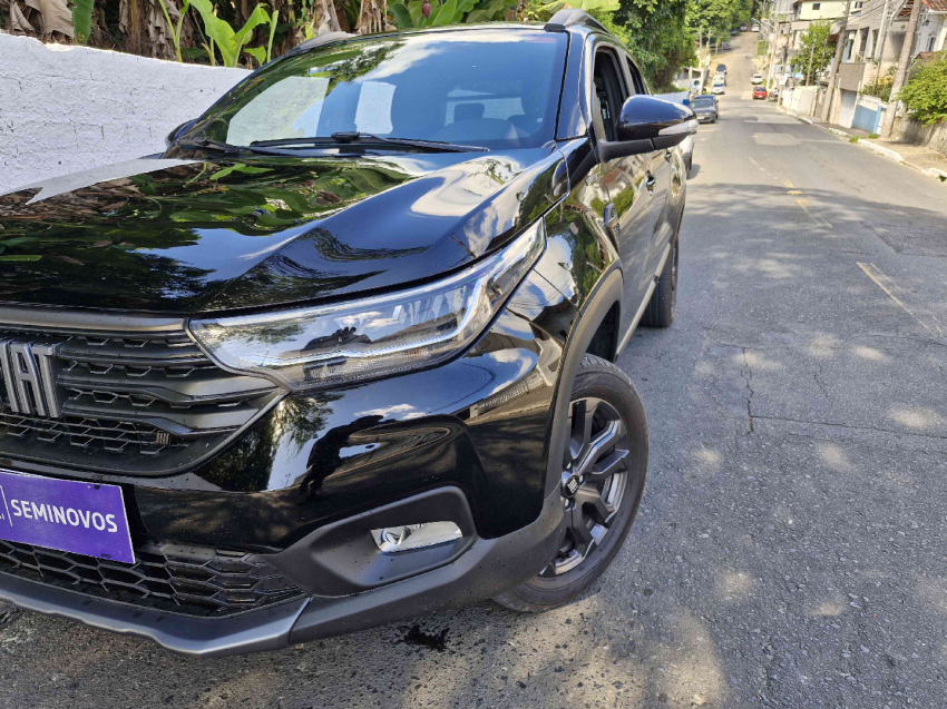 fiat strada 1.3 firefly flex volcano cd cvt 4p automatico 2025