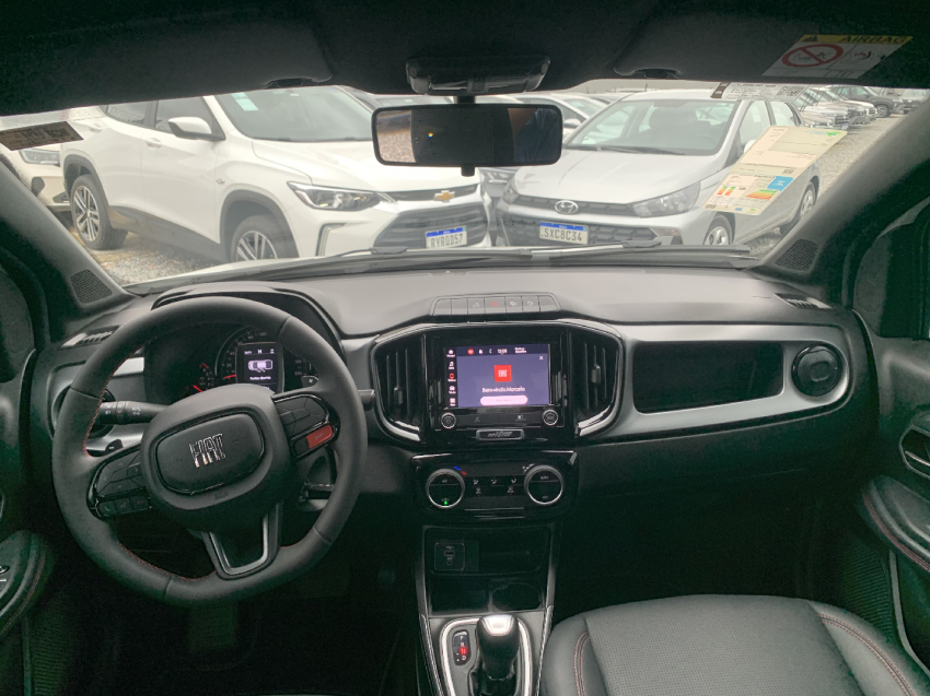 fiat strada 1.0 turbo 200 flex ultra cd cvt 4p automatico 2025