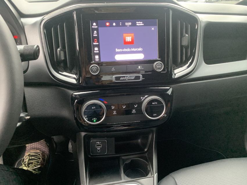 fiat strada 1.0 turbo 200 flex ultra cd cvt 4p automatico 2025