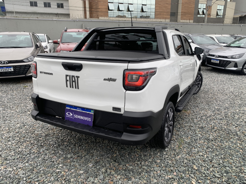 fiat strada 1.0 turbo 200 flex ultra cd cvt 4p automatico 2025