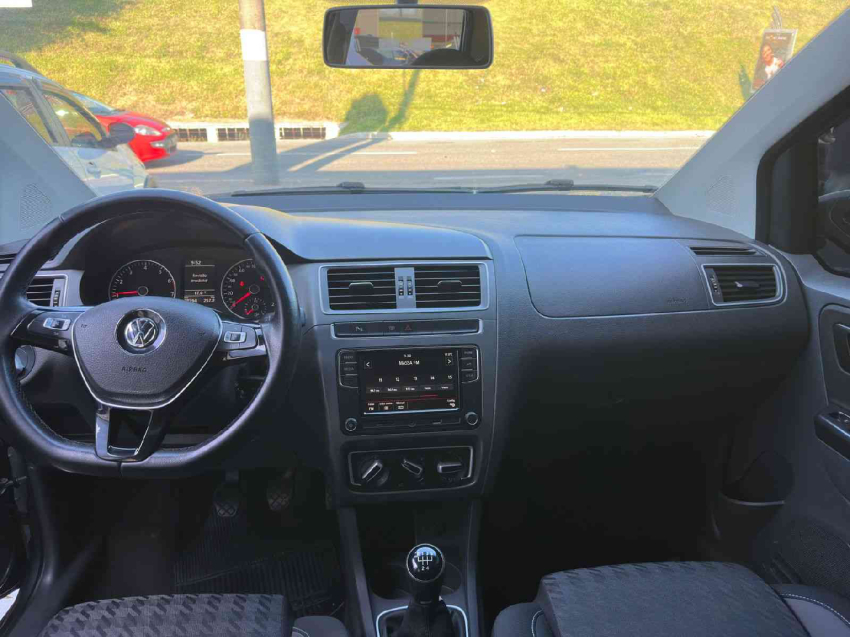volkswagen fox 1.6 msi comfortline 8v flex 4p manual 2018