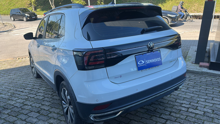 volkswagen t-cross 1.0 200 tsi total flex comfortline automatico 5p 2022
