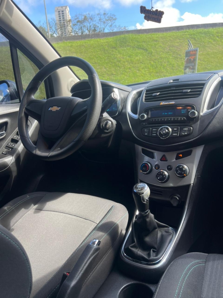 chevrolet tracker 1.8 flex 2014