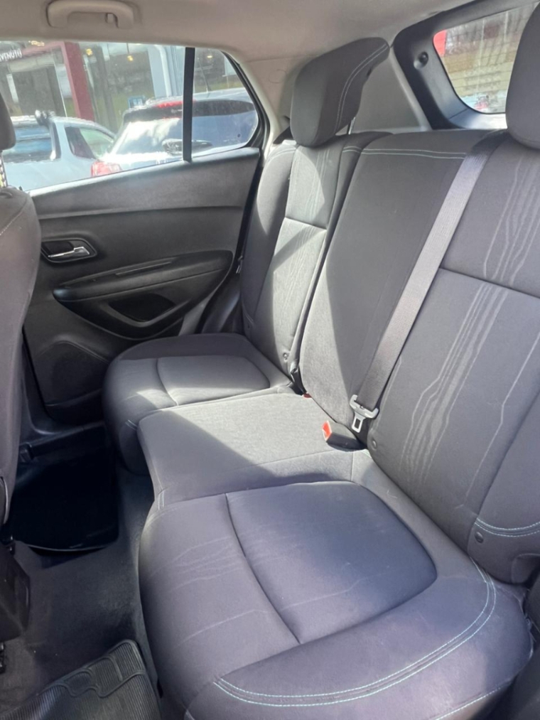 chevrolet tracker 1.8 flex 2014