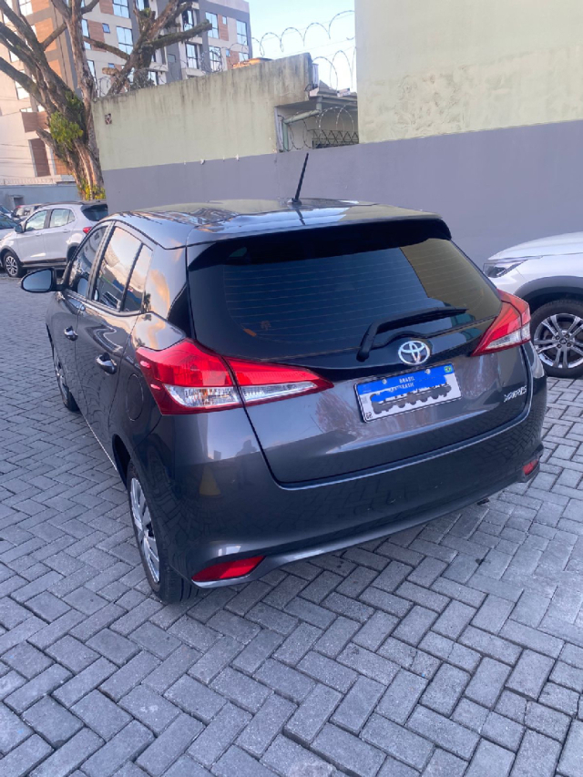 toyota yaris 1.5 16v flex xls multidrive 5p automatico 2023