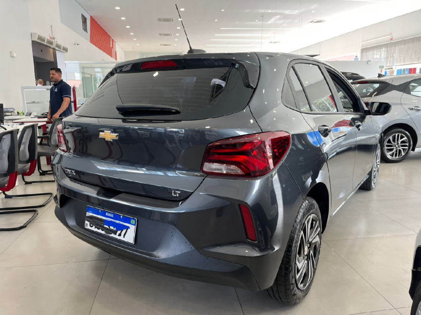 chevrolet onix 1.0 flex lt manual 5p 2025