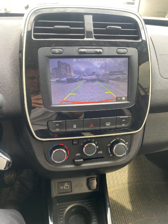 renault kwid 1.0 12v sce flex outsider manual 5p 2020