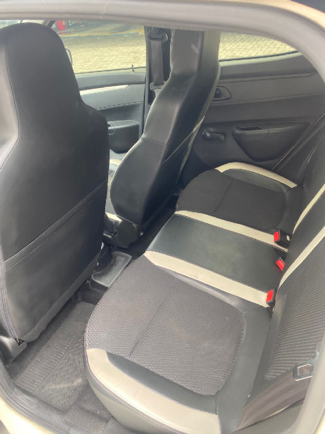 renault kwid 1.0 12v sce flex outsider manual 5p 2020