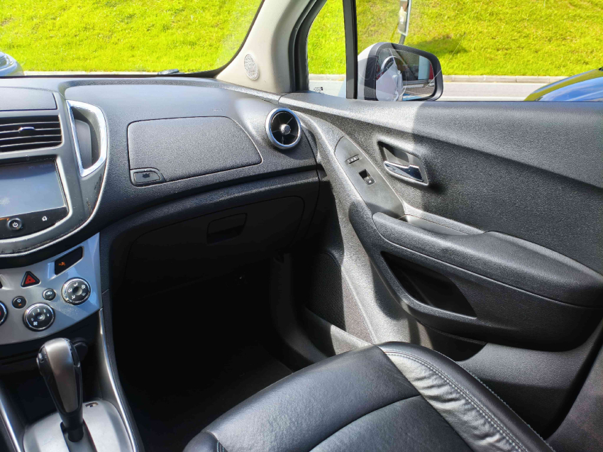 chevrolet tracker 1.8 flex automatico 201510