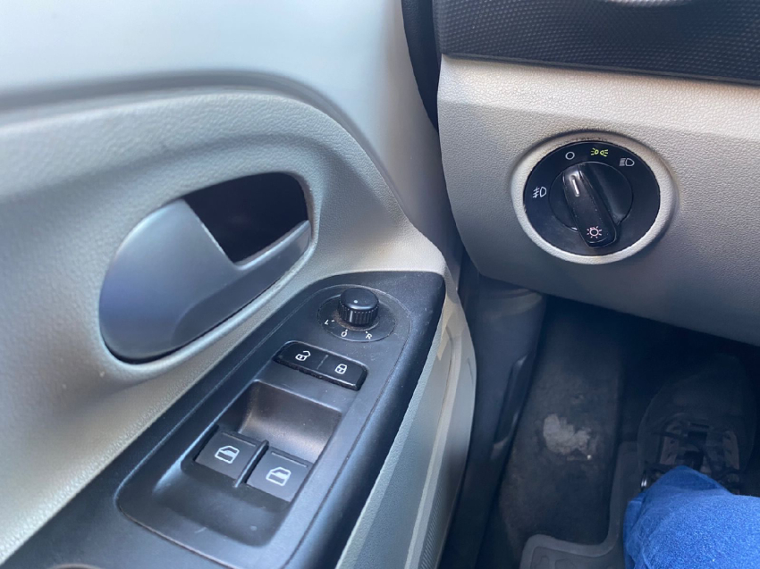 volkswagen up 1.0 flex manual 201911