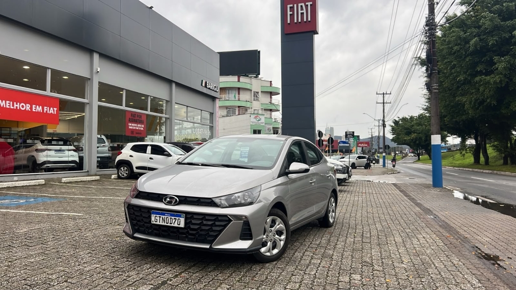 hyundai hb20s 1.0 12v flex comfort plus manual 4p 2025