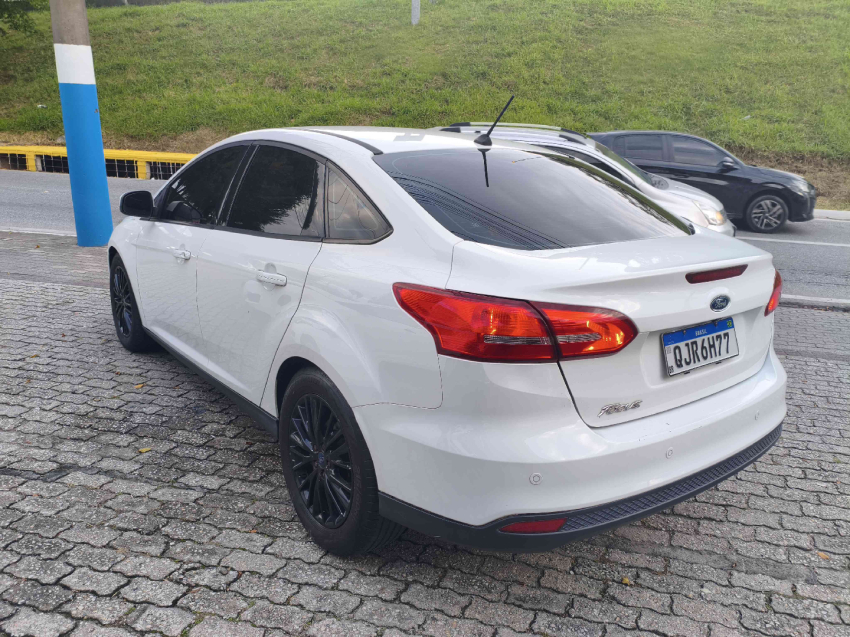 ford focus 2.0 flex 20184
