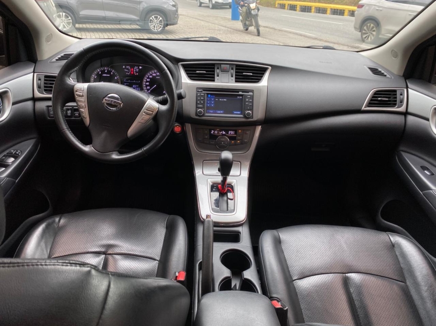 nissan sentra sl 2.0 at10