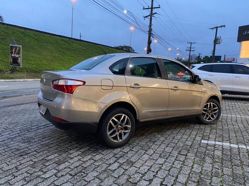 fiat siena 1.6 flex 20147