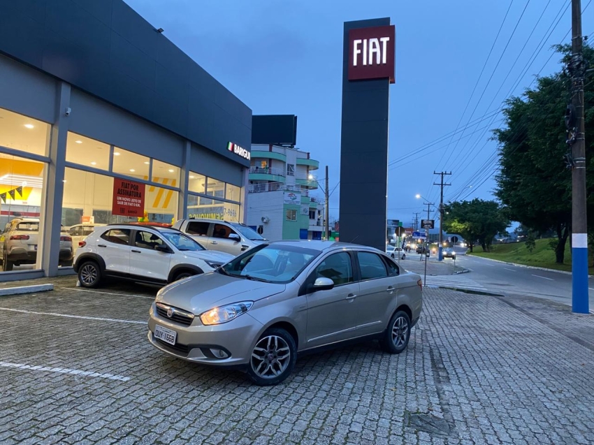 fiat siena 1.6 flex 20140