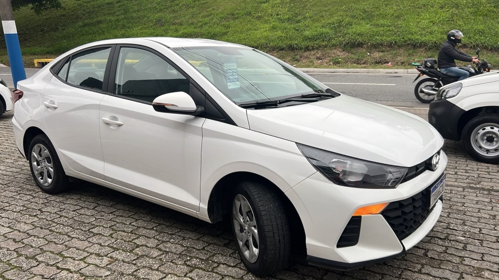 hyundai hb20s 1.0 12v flex comfort plus manual 4p 20253