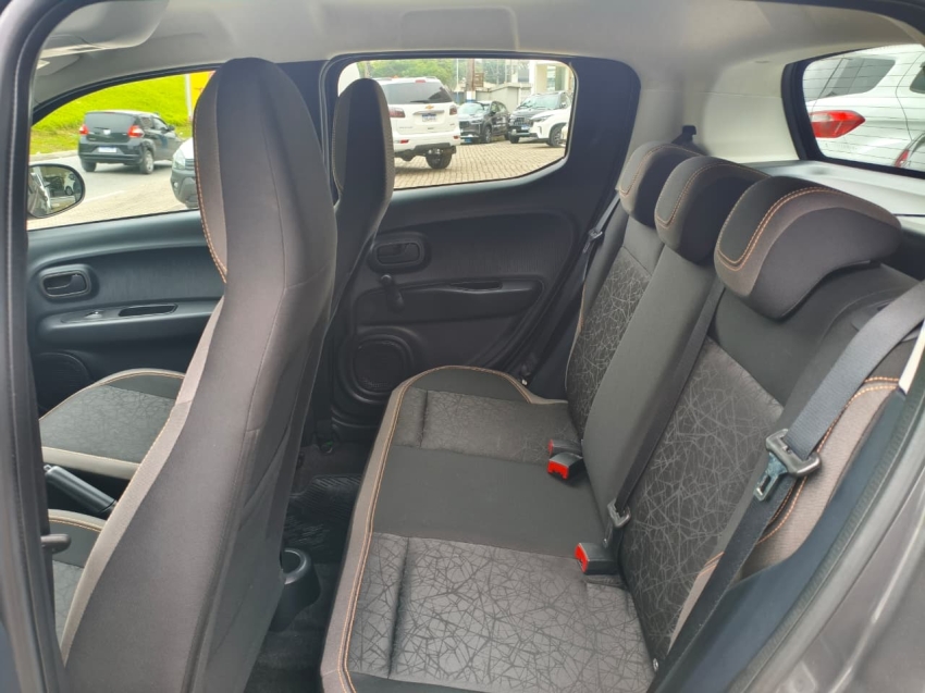 fiat mobi 1.0 evo flex trekking manual 4p 202413