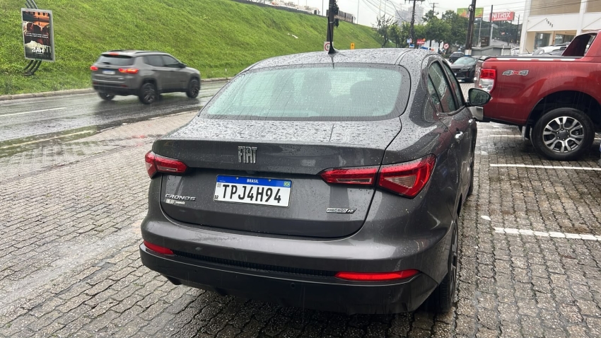 fiat cronos 1.3 flex automatico 20262