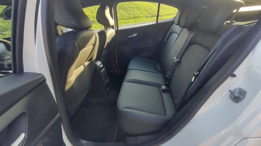 fiat fastback 1.0 flex automatico 202610