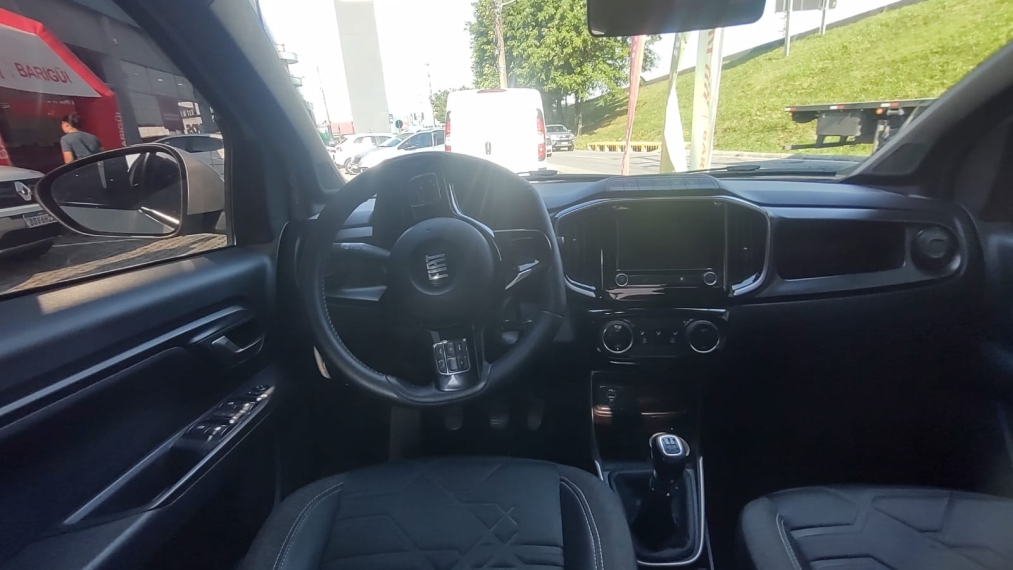 fiat strada 1.3 flex 20234