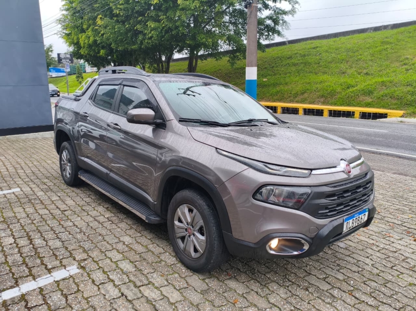 fiat toro 1.8 flex automatico 20212