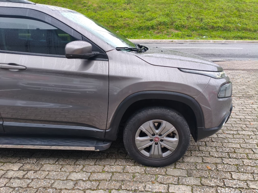 fiat toro 1.8 flex automatico 20213