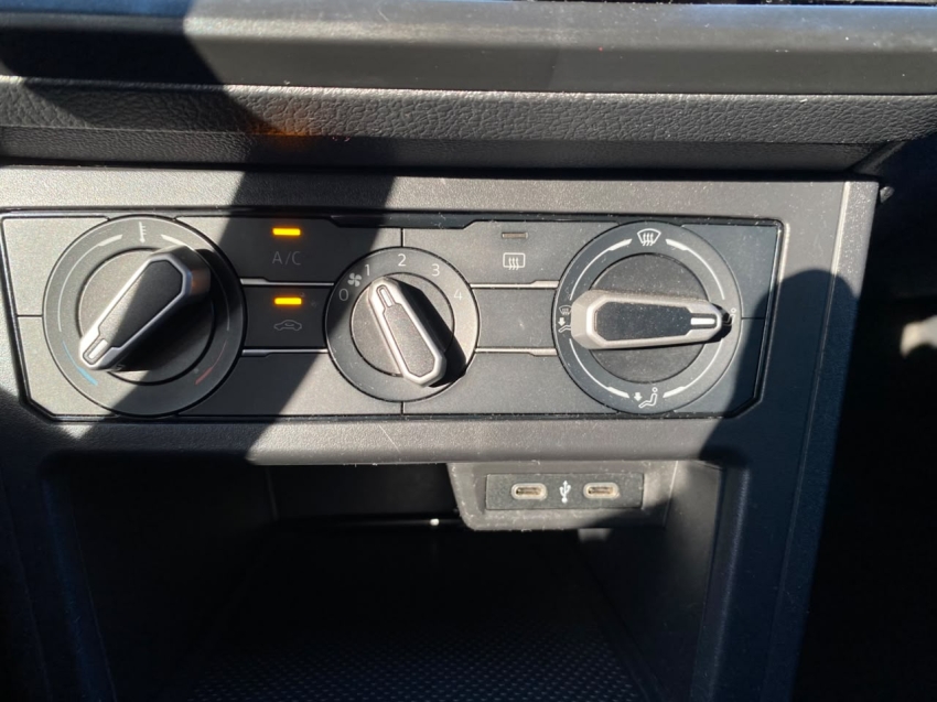 volkswagen polo 1.0 flex manual 20246