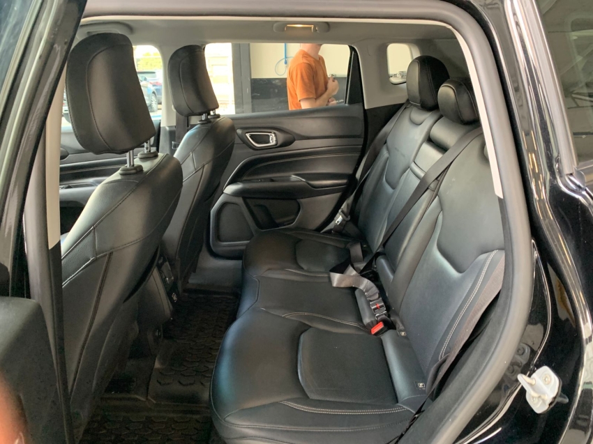 jeep compass 1.3 t270 turbo flex longitude at6 4p automatico 202313