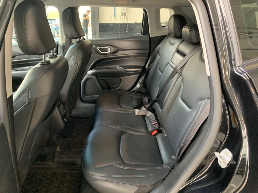 jeep compass 1.3 t270 turbo flex longitude at6 4p automatico 202314