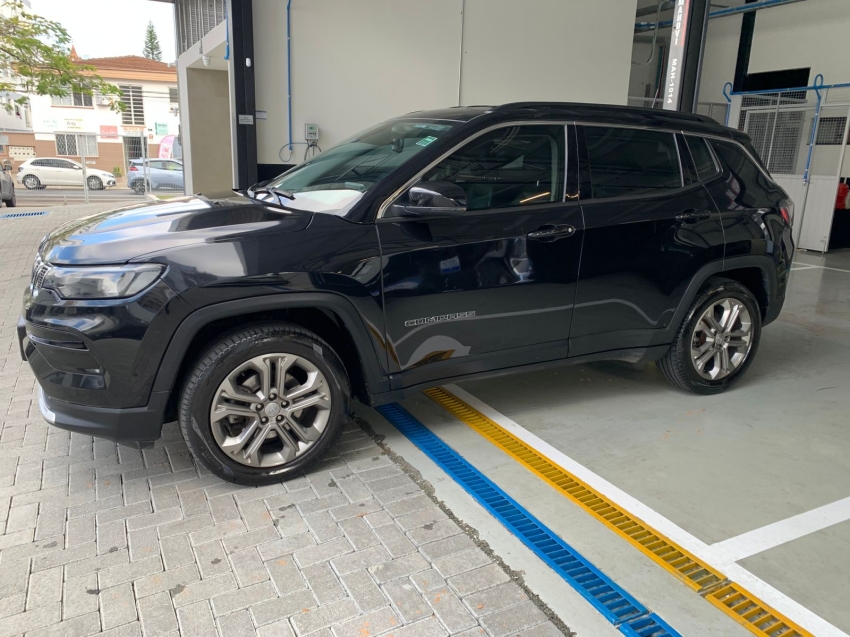 jeep compass 1.3 t270 turbo flex longitude at6 4p automatico 20233