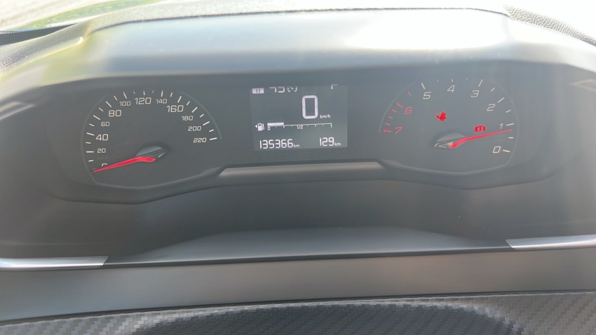 peugeot 208 active pack 1.610