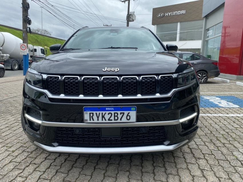 commander 1.3 t270 turbo flex overland at63