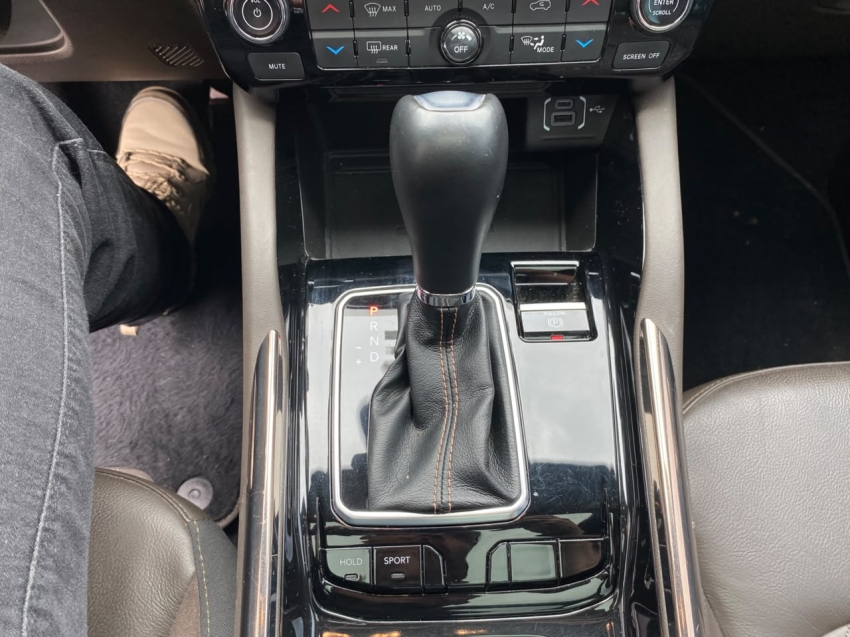 commander 1.3 t270 turbo flex overland at613