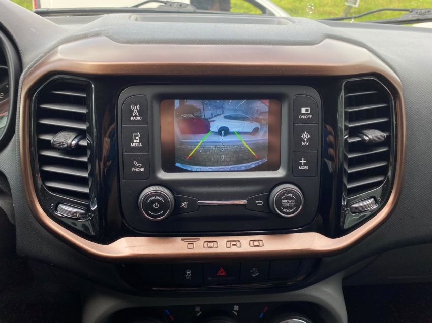 fiat toro 2.0 16v turbo diesel volcano 4wd at9 4p automatico 20166
