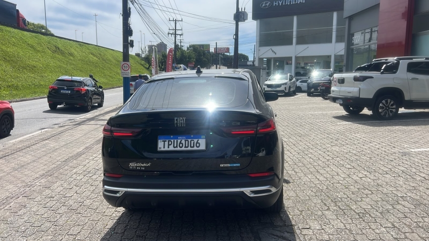 fiat fastback 1.0 hibrido automatico 20263