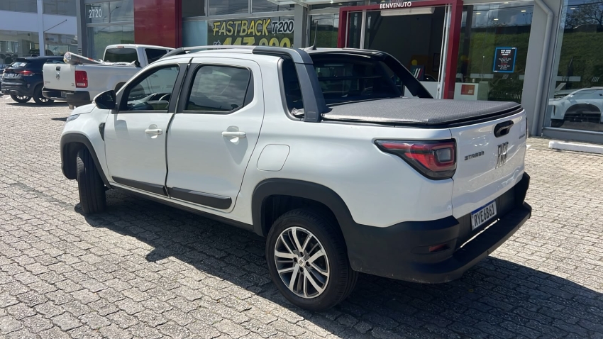 fiat strada 1.3 flex 20232