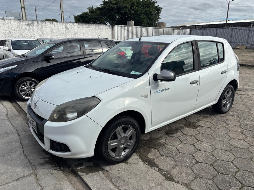 renault sandero 1.0 expression 16v flex 4p manual 2014