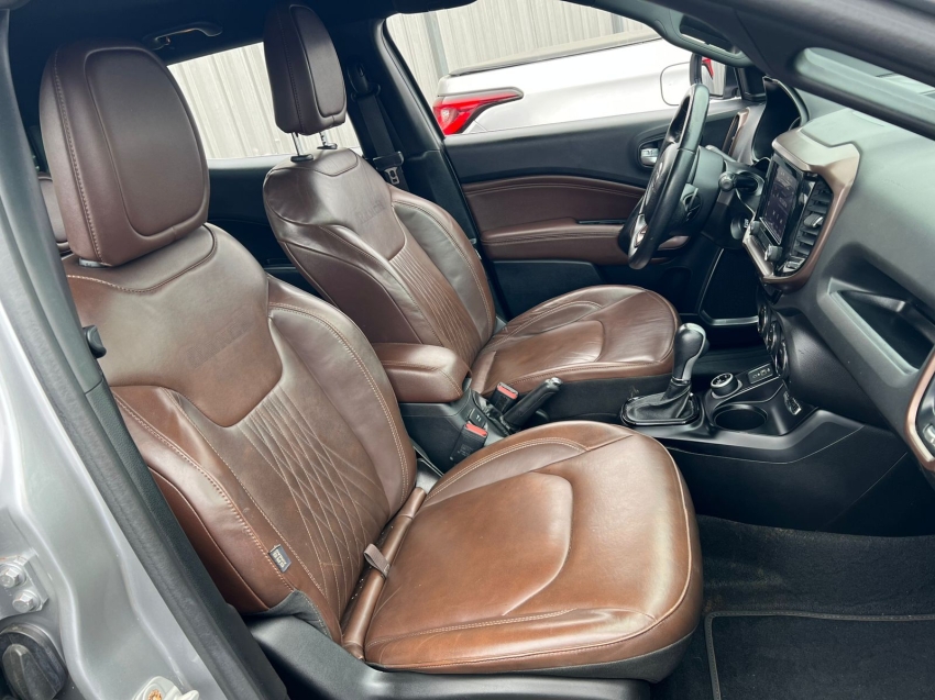 fiat toro 2.0 16v turbo diesel ranch 4wd at9 4p automatico 2021