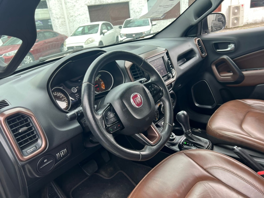 fiat toro 2.0 16v turbo diesel ranch 4wd at9 4p automatico 2021
