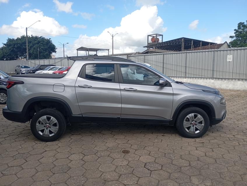fiat toro 1.8 flex 2020