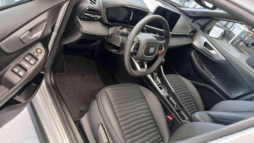 fiat fastback 1.0 turbo 200 flex impetus cvt 2025
