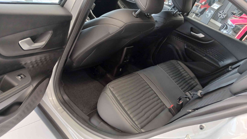 fiat fastback 1.0 turbo 200 flex impetus cvt 2025