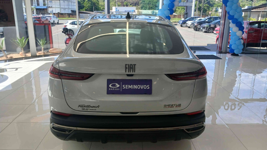 fiat fastback 1.0 turbo 200 flex impetus cvt 2025
