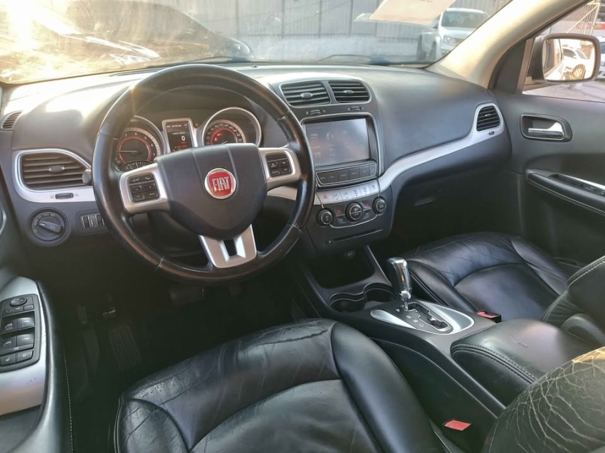 fiat freemont 2.4 precision 16v gasolina 4p automatico 2012
