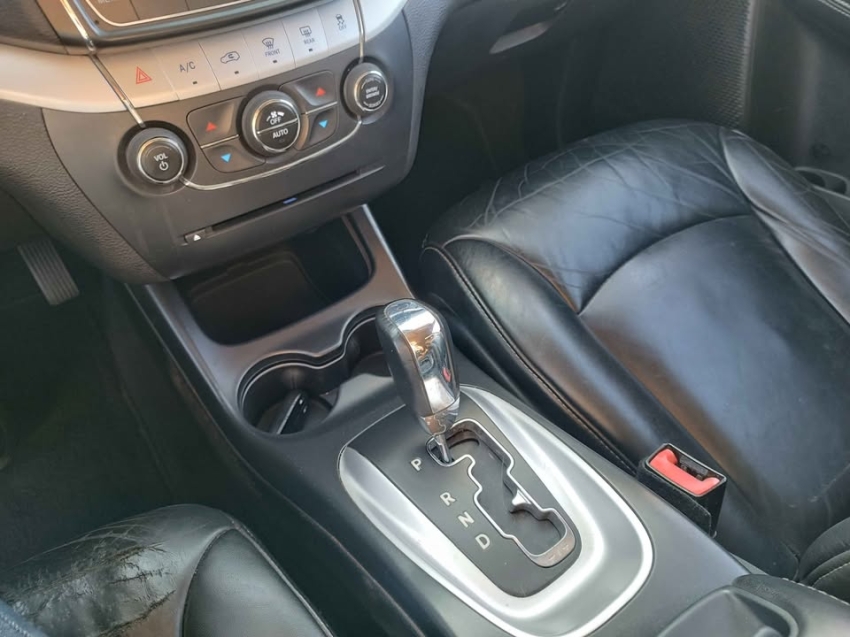 fiat freemont 2.4 precision 16v gasolina 4p automatico 2012