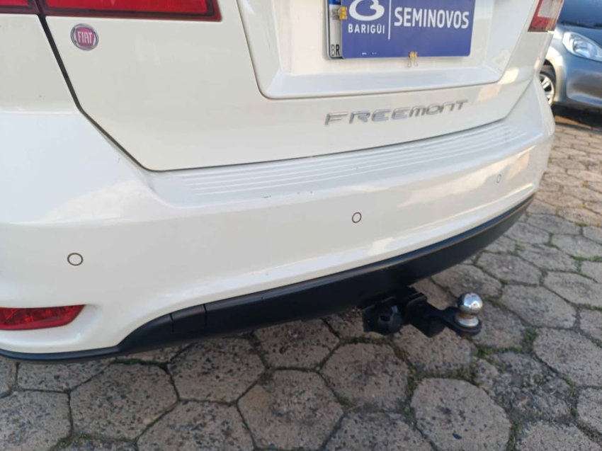 fiat freemont 2.4 precision 16v gasolina 4p automatico 2012