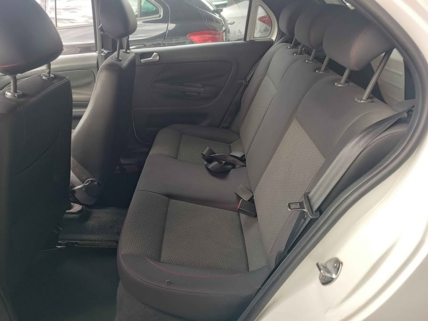 volkswagen gol 1.0 mi rock in rio 8v flex 4p manual 2016