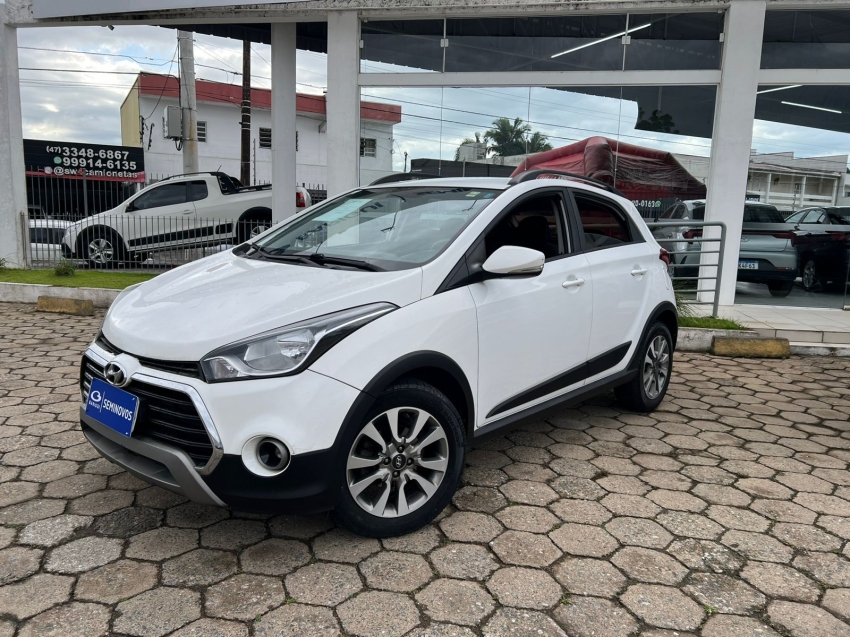 HYUNDAI HB20X 1.6 16V STYLE FLEX 4P MANUAL 2017