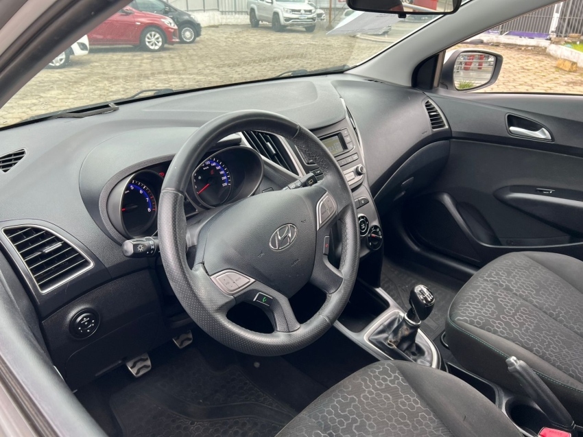 hyundai hb20x 1.6 16v style flex 4p manual 2017