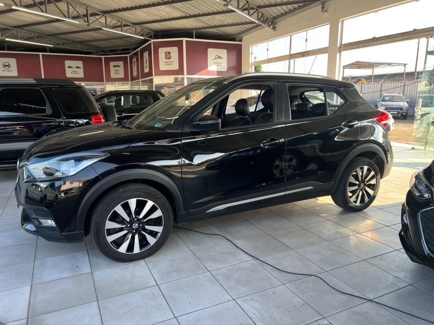 nissan kicks 1.6 16v flexstart sv 4p xtronic flex automatico 2017